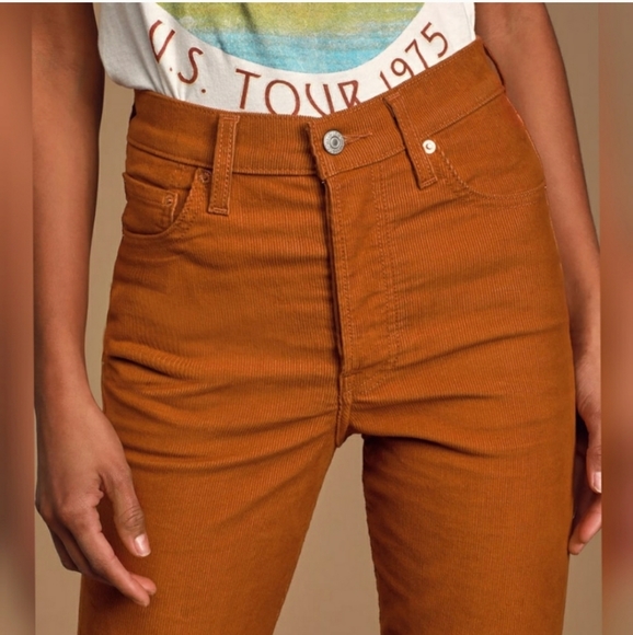 NWT Levi’s Ribcage High Rise Corduroy Flare Jeans - Picture 2 of 10